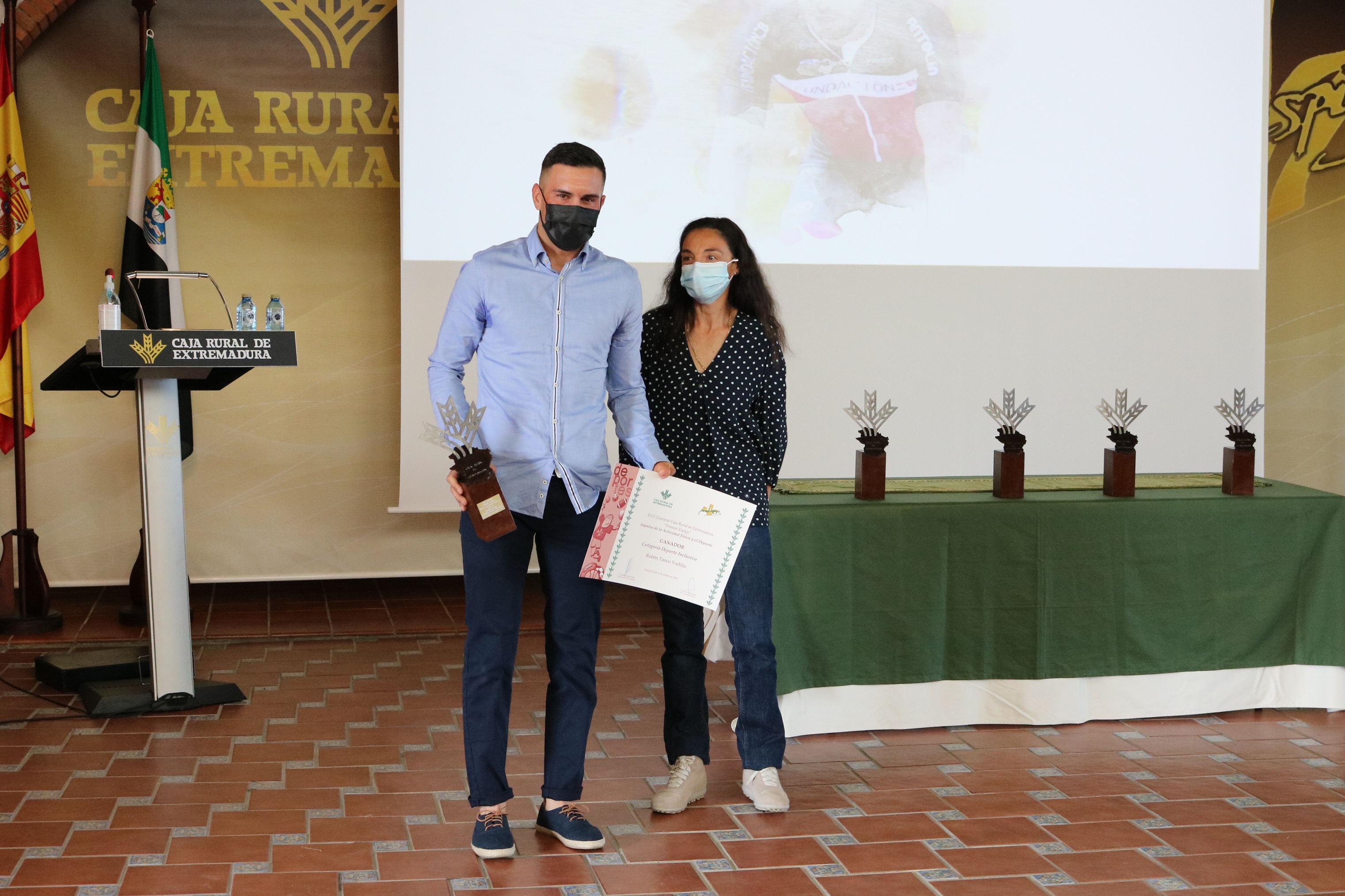 Premio Espiga Deporte Adaptado a Rubén Tanco
